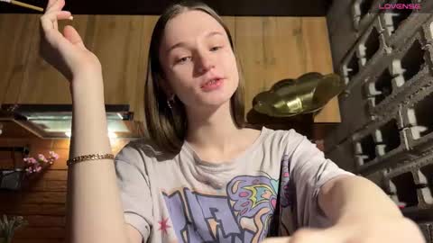 Tears Lora online show from 01.12.26