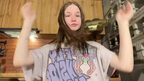 Tears Lora online show from 04.16.26