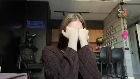 Snapshot of nloraaa chatting on 05.17.26 Tears Lora online show from 05.17.26