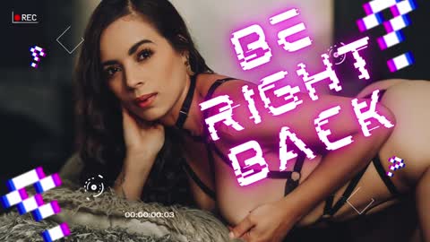 Snapshot of noa_butterfly chatting on 12.30.24   ambarsulliva  online show from 12.30.24