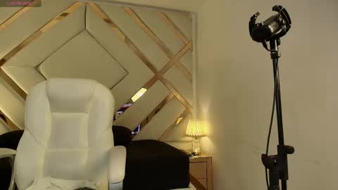   online show from 03.30.26