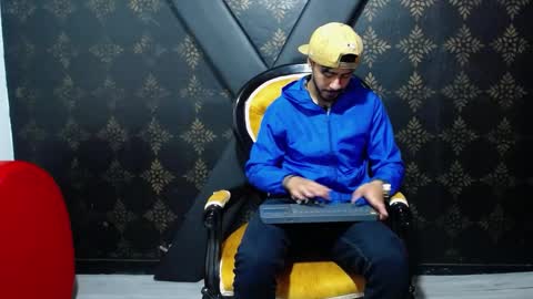 noaah77 online show from 12.05.24