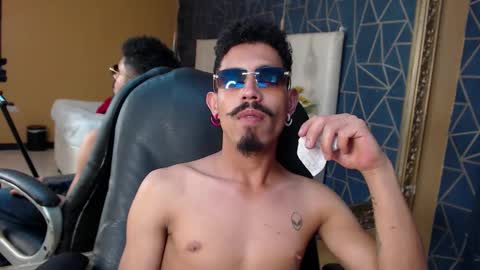 Snapshot of noaahtylor chatting on 02.10.26 Noah online show from 02.10.26