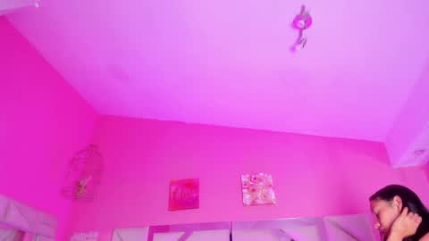 Zoe  online show from 04.07.26