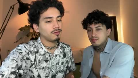 Snapshot of noah_and_steven chatting on 05.19.26 noah_and_steven online show from 05.19.26