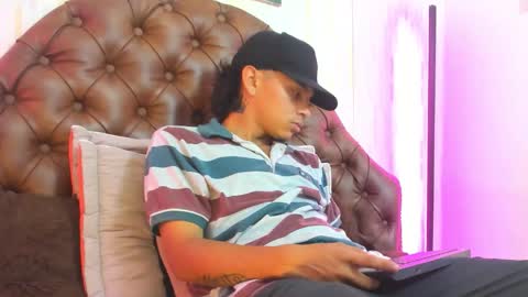 Snapshot of noah_blake0 chatting on 09.25.25 Noah Blake online show from 09.25.25