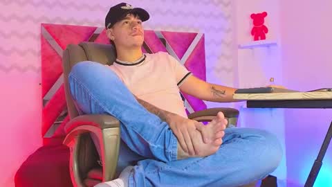 NOAH  online show from 01.12.25