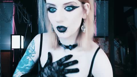Snapshot of noah_elmer chatting on 01.07.25 REAL name LiaDM are always open online show from 01.07.25