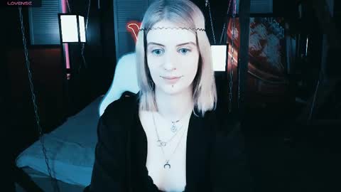 Snapshot of noah_elmer chatting on 02.12.25 REAL name LiaDM are always open online show from 02.12.25