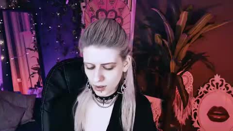 Snapshot of noah_elmer chatting on 06.17.26 REAL name LiaDM are always open online show from 06.17.26