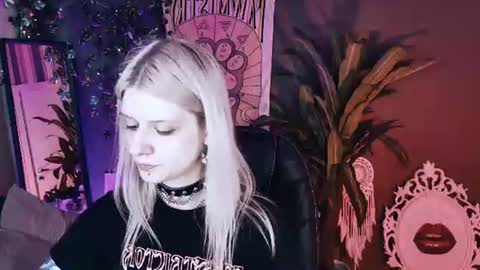 REAL name LiaDM are always open online show from 08.02.26
