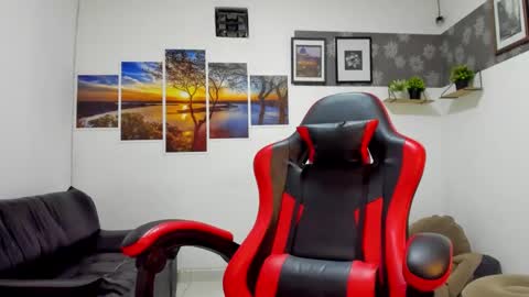 noah_flynn1 online show from 10.07.25