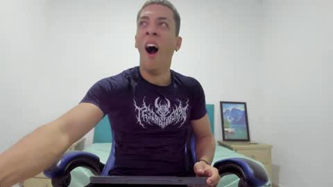 noah_flynn1 online show from 04.06.26