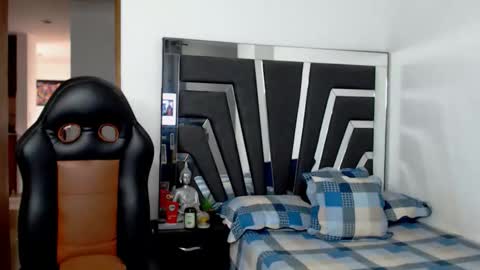 Noah Harris01 online show from 02.27.26