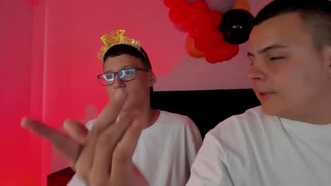 Noah Jayden online show from 09.23.25
