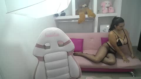 Snapshot of noah_jhonson__ chatting on 01.17.25 Noah online show from 01.17.25