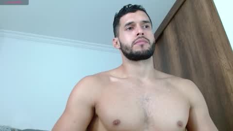 Snapshot of noah_jhonsonn chatting on 10.09.25 Noah online show from 10.09.25