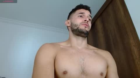 Snapshot of noah_jhonsonn chatting on 10.14.25 Noah online show from 10.14.25