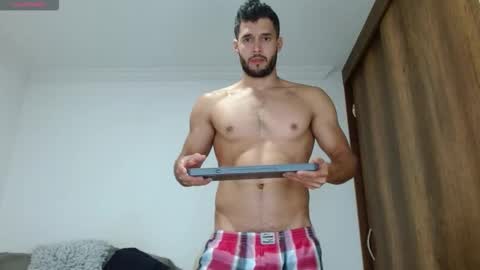 Snapshot of noah_jhonsonn chatting on 10.21.25 Noah online show from 10.21.25