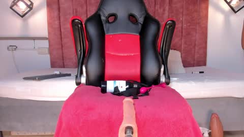 Noah online show from 04.12.26