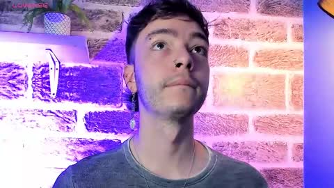 Snapshot of noah_ricci_ chatting on 09.21.25    online show from 09.21.25