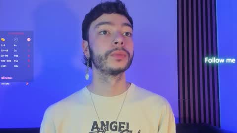 Snapshot of noah_ricci_ chatting on 10.12.25    online show from 10.12.25