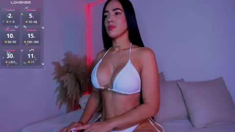 Snapshot of noah_russel chatting on 09.11.25 Noah online show from 09.11.25