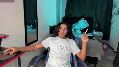 noah_smith04 online show from 04.14.26