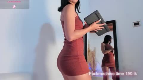 Noami Rose  online show from 11.21.25