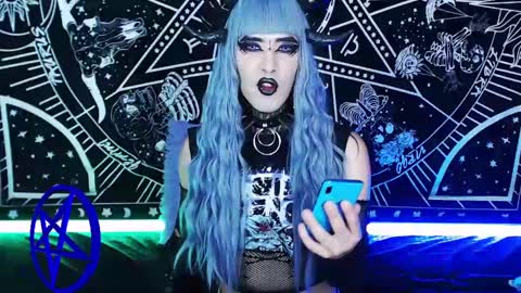 caroline online show from 12.04.24