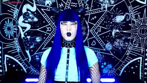 caroline online show from 10.17.25