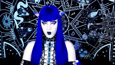 caroline online show from 11.17.25