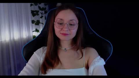 Sun or Luna online show from 02.18.25
