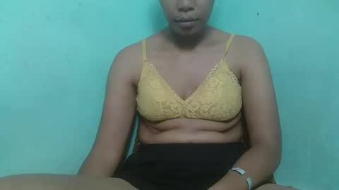 noella711128 online show from 12.02.25