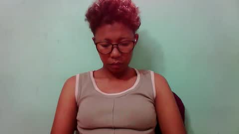 Snapshot of noellah chatting on 09.22.25 noellah online show from 09.22.25