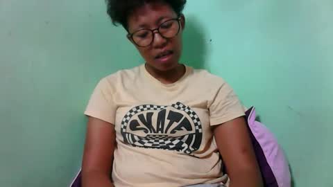 Snapshot of noellah chatting on 10.15.25 noellah online show from 10.15.25