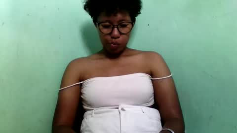 noellah online show from 11.29.25