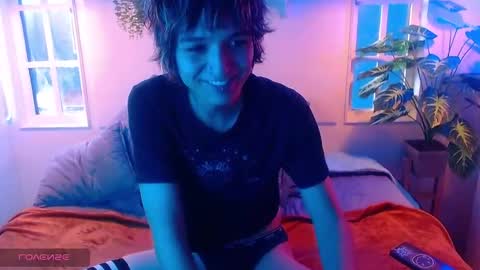 Snapshot of noellee__ chatting on 10.11.25 CALL ME APRIL  online show from 10.11.25