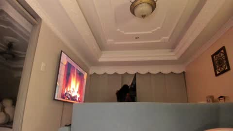  In instagram dayhannanoemi online show from 02.25.26