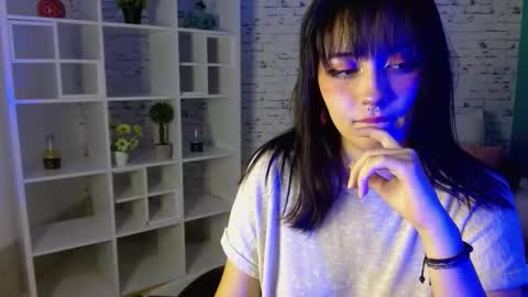 Noeva online show from 10.11.25