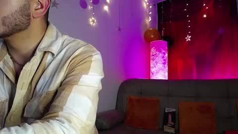 Noha Lux online show from 09.21.25