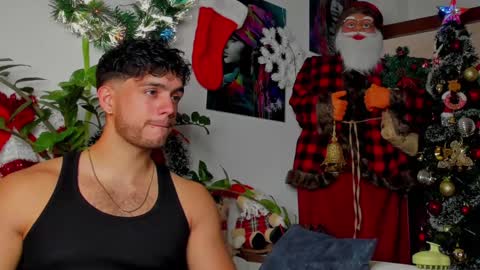 Snapshot of noha_miler chatting on 12.04.24 kevin online show from 12.04.24