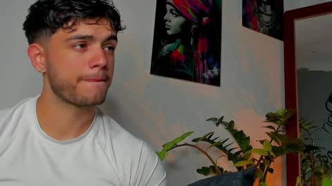 Snapshot of noha_miler chatting on 01.28.25 kevin online show from 01.28.25