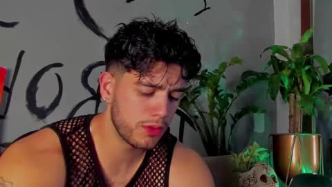 Snapshot of noha_miler chatting on 02.24.25 kevin online show from 02.24.25