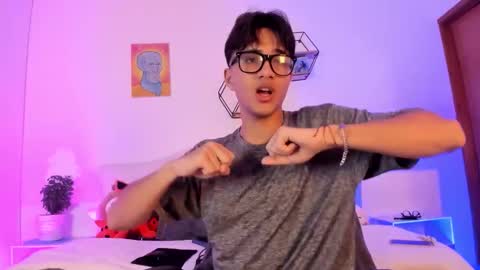 noha_natan online show from 10.18.25