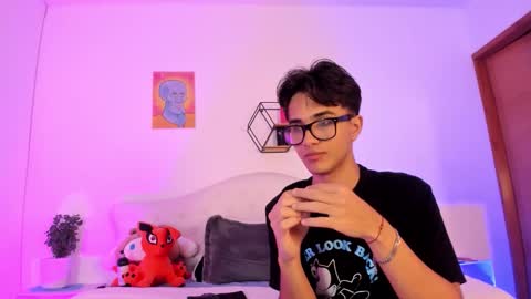 noha_natan online show from 10.25.25