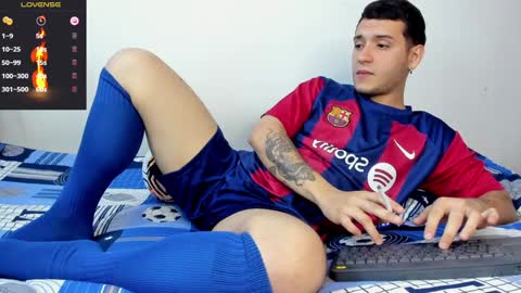 Snapshot of noha_white chatting on 01.27.25 Noha online show from 01.27.25