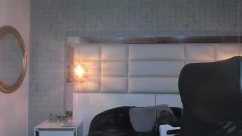  Nohemi   online show from 11.26.25