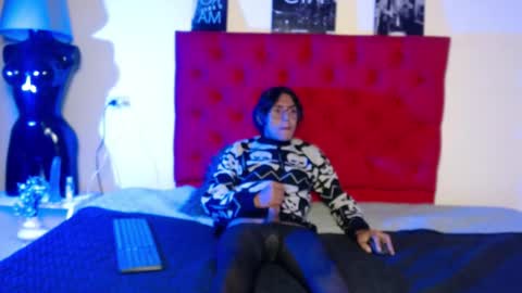 Snapshot of noire_boy27 chatting on 02.28.26 Noire online show from 02.28.26