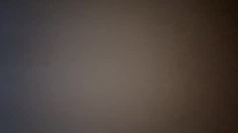 Snapshot of noisettebaby chatting on 11.17.25 Noisettebaby online show from 11.17.25